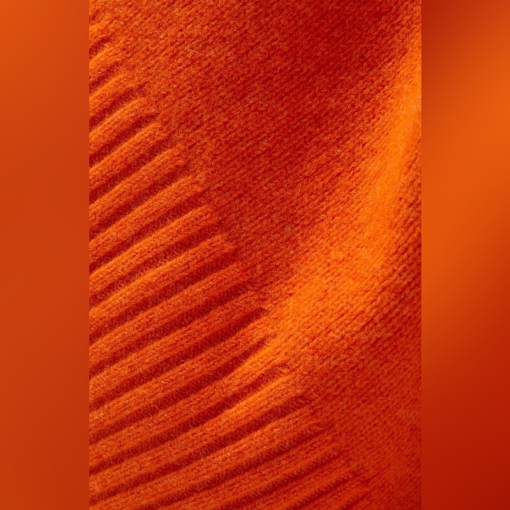 Day Birger et Mikkelsen bright Orange Crew Neck wool Sweater size S NWT - Picture 4 of 5